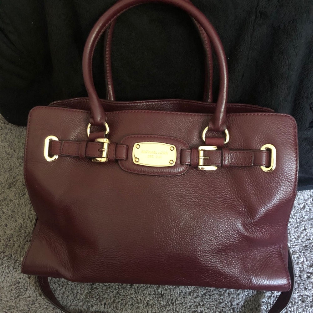 Michael Kors Satchel/crossbody purse berry